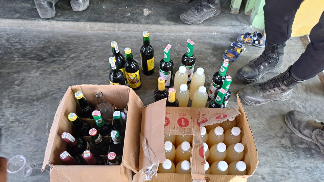 Polres Tasikmalaya Kota Gelar Operasi Pekat Lodaya Dan Amankan Puluhan Botol Miras