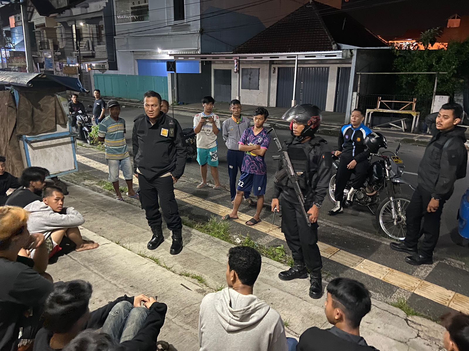 Tim Patroli Reaksi Cepat Maung Galunggung, Gagalkan Tawuran dan Perang Sarung, Serta Amankan Belasan Sepeda Motor