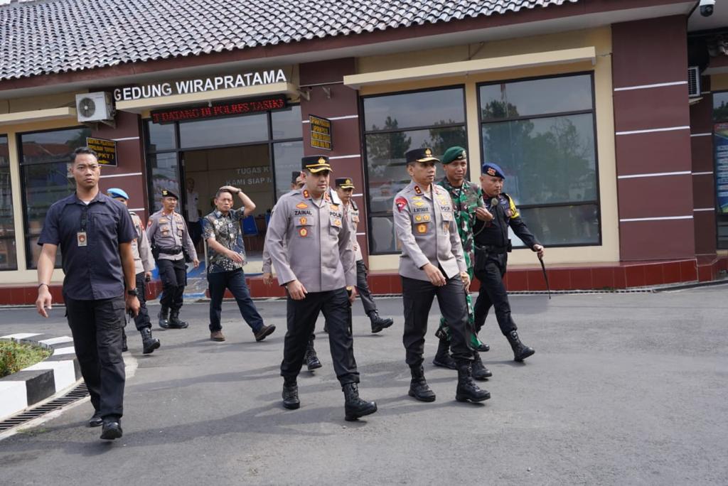 Kunjungan Kerja Kapolda Jawa Barat,  Di Polersta Tasikmalaya Disambut Forkopimda