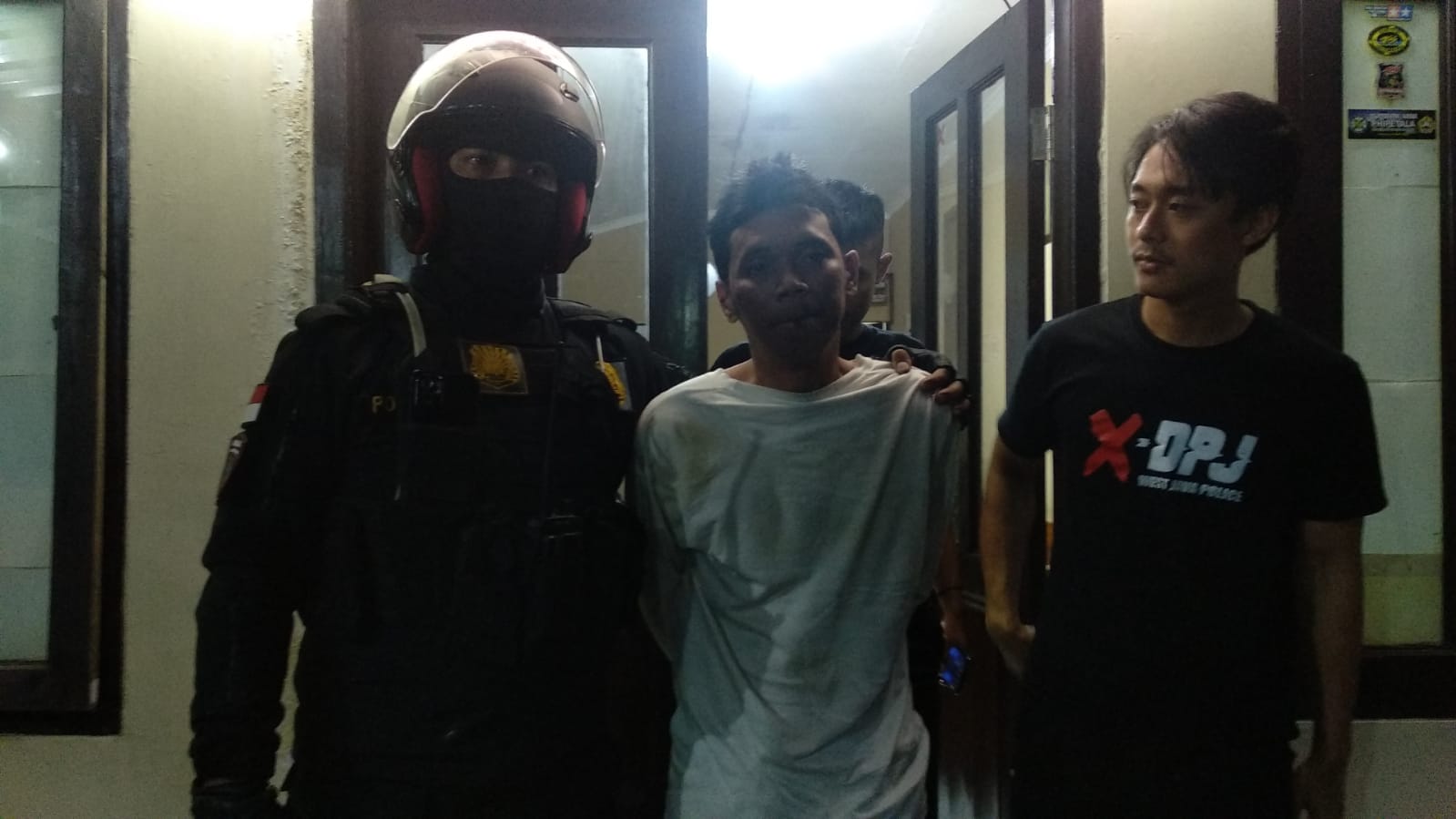 Seorang Pria Mengamuk Bawa Pisau Diamankan Tim Patroli Maung Galunggung Polres Tasik Kota