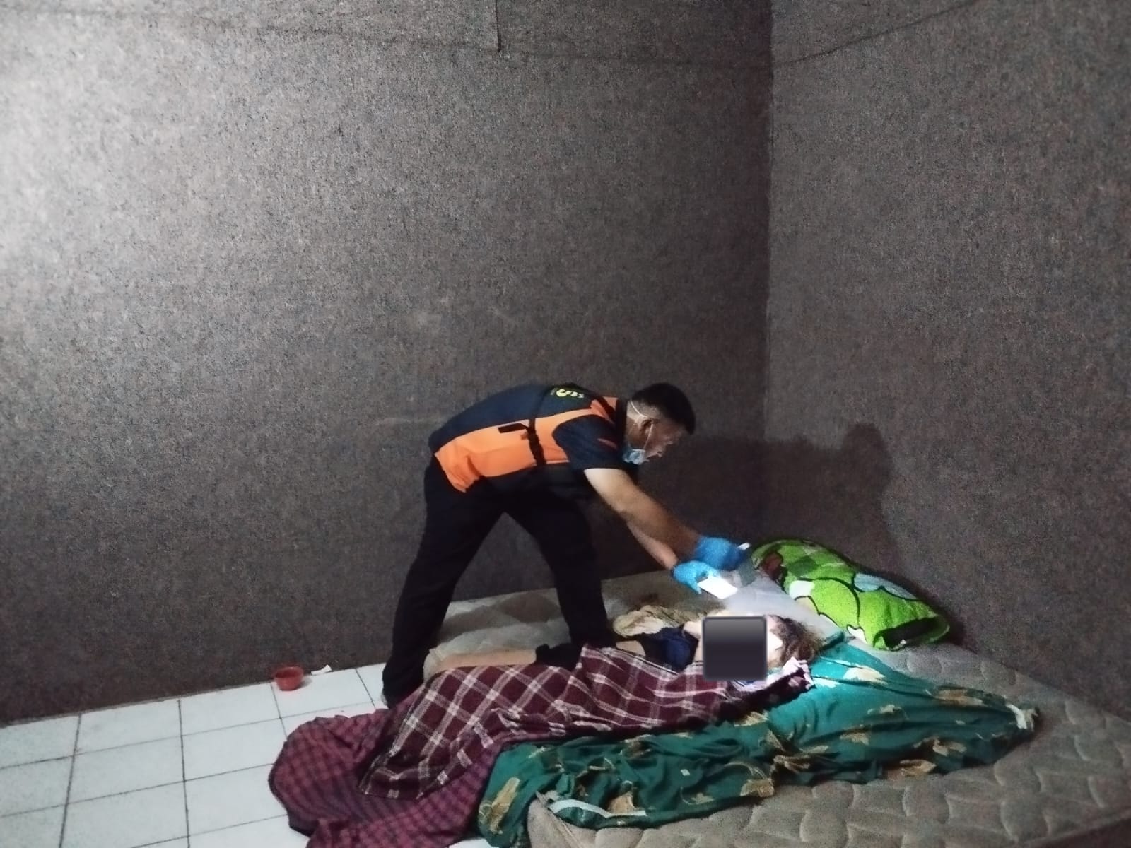 Belum Diketahui Penyebabnya, Perempuan Muda Meninggal Dii Tempat Kosnya