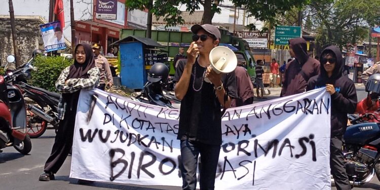 Aliansi Mahasiswa Bersatu : Di Tasikmalaya Banyak Permasalah Permasalahan yang Belum  Terselesaikan,