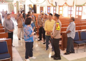 Pastikan Pengamanan Natal Berjalan Aman,  Kapolres Tasikmalaya Kota Kunjungi Beberapa Gereja