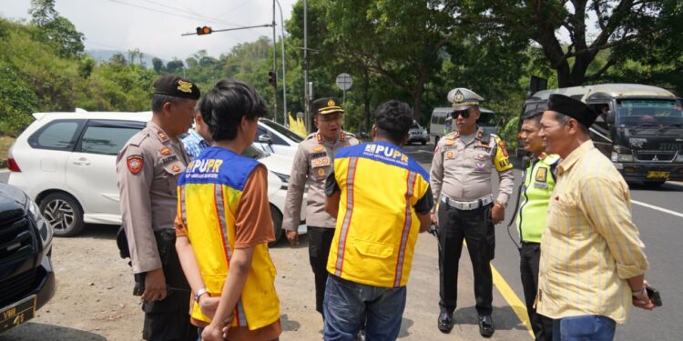 Ops Lilin Lodaya 2023, Kapolres Tasikmalaya Kota Pantau Pospam Dan Cek Jalur Gentong