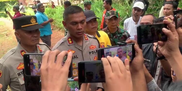 Tega -Teganya, Seorang Suami Membunuh Dan Memutilasi  Isterinya Sendiri Di Daerah Ciamis jawa Barat