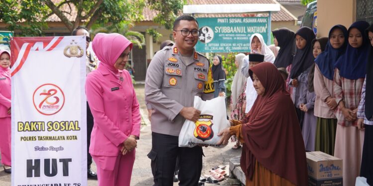 Gelar Baksos, Kapolresta Berikan Santunan Ke Panti Asuhan