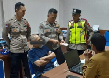 Pria Lansia Diamankan Satreskrim, Diduga Cabuli Anak Dibawah Umur,