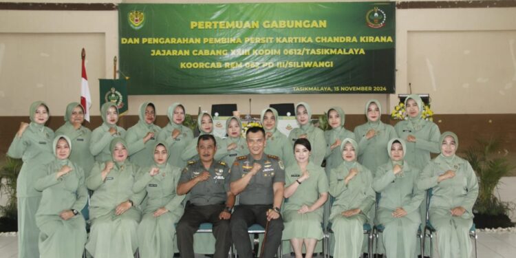 Pertemuan Gabungan Persit Kartika Chandra Kirana Cabang XXIII Kodim 0612 di Gedung Juang Tasikmalaya