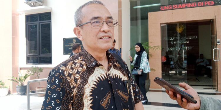 Program Makan Siang Gratis untuk Pelajar: Bagaimana Nasib Anak yang Tidak Sekolah ?