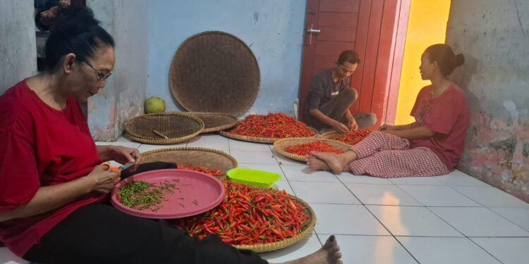 Harga Cabai Rawit Mahal, Penjual Makanan di Tasikmalaya Lakukan Penyesuaian