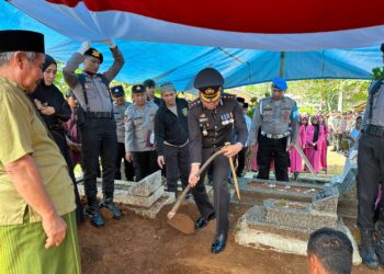 Almarhum, Aipda Anumerta Anditia, Bhabinkamtibmas Polsek Pagerageung Yang Meninggal Laka Laut di Pangandaran Kini Dimakamkan