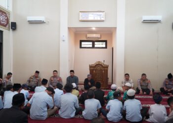 Polres Tasikmalaya Kota Gelar Pengajian dan Santunan untuk 100 Anak Yatim Piatu
