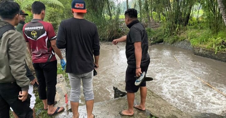 Bocah 8 Tahun Tewas Tenggelam di Sungai Cibanjaran Sukaratu Tasikmalaya