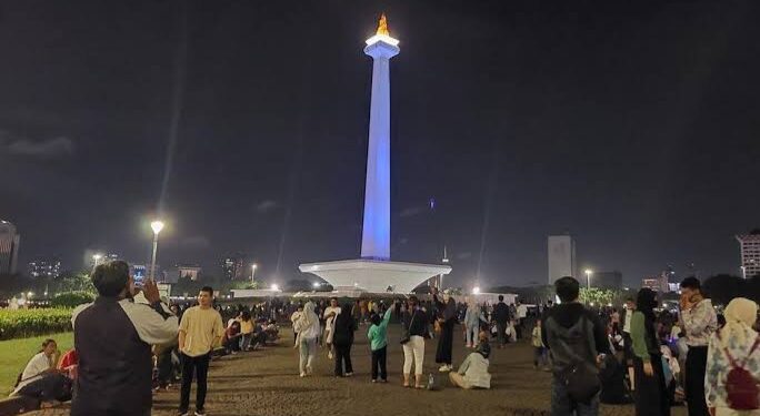 Monas Dibuka Hingga Malam Selama Libur Panjang Isra Mikraj dan Imlek 2025