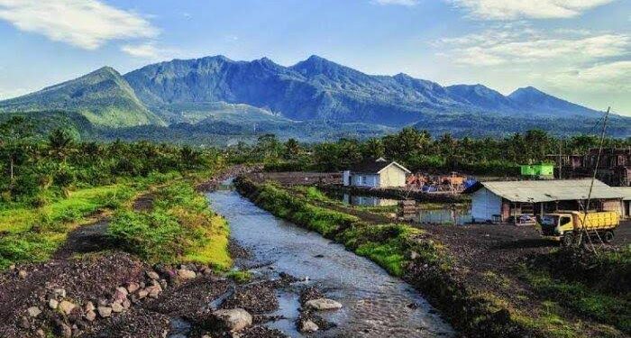 Rekomendasi Wisata Akhir Pekan di Tasikmalaya: Keindahan Alam dan Budaya yang Menawan