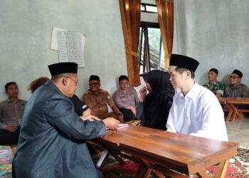 Demi Cinta, WNA Tiongkok He Xiaolin Masuk Islam dan Siap Menikahi Gadis Tasikmalaya