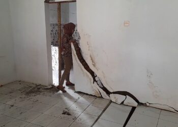 Pergerakan Tanah di Cineam Tasikmalaya Terus Meluas, 43 Bangunan Terdampak