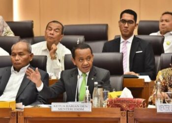 Menteri ESDM Bahlil Lahadalia Dapat Sorotan DPR Soal Kebijakan Distribusi LPG 3 Kg