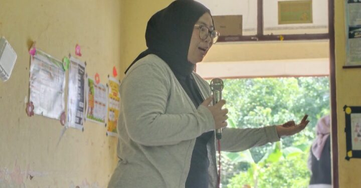 PUTIK Soroti Dampak Aktivitas TPA Ciangir terhadap SDN Ciangir Kota Tasikmalaya