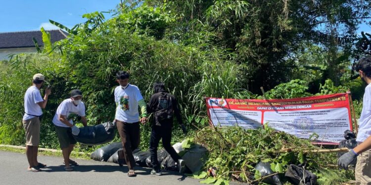 Remaja Aboh Tasikmalaya Ramai – Ramai Ikuti Kegiatan Operasi Plastik