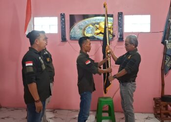 Pengukuhan Ketua DPD LSM Sajalur Kecamatan Purbaratu. Kata Kt Umum : Yang Niat  Mencari Uang Di LSM Sajalur Silahkan Keluar