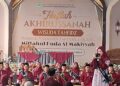 Ratusan Santeri Rayakan  Wisuda Tahfidz Quran di Pesantren Almakiyyah Tasikmalaya.